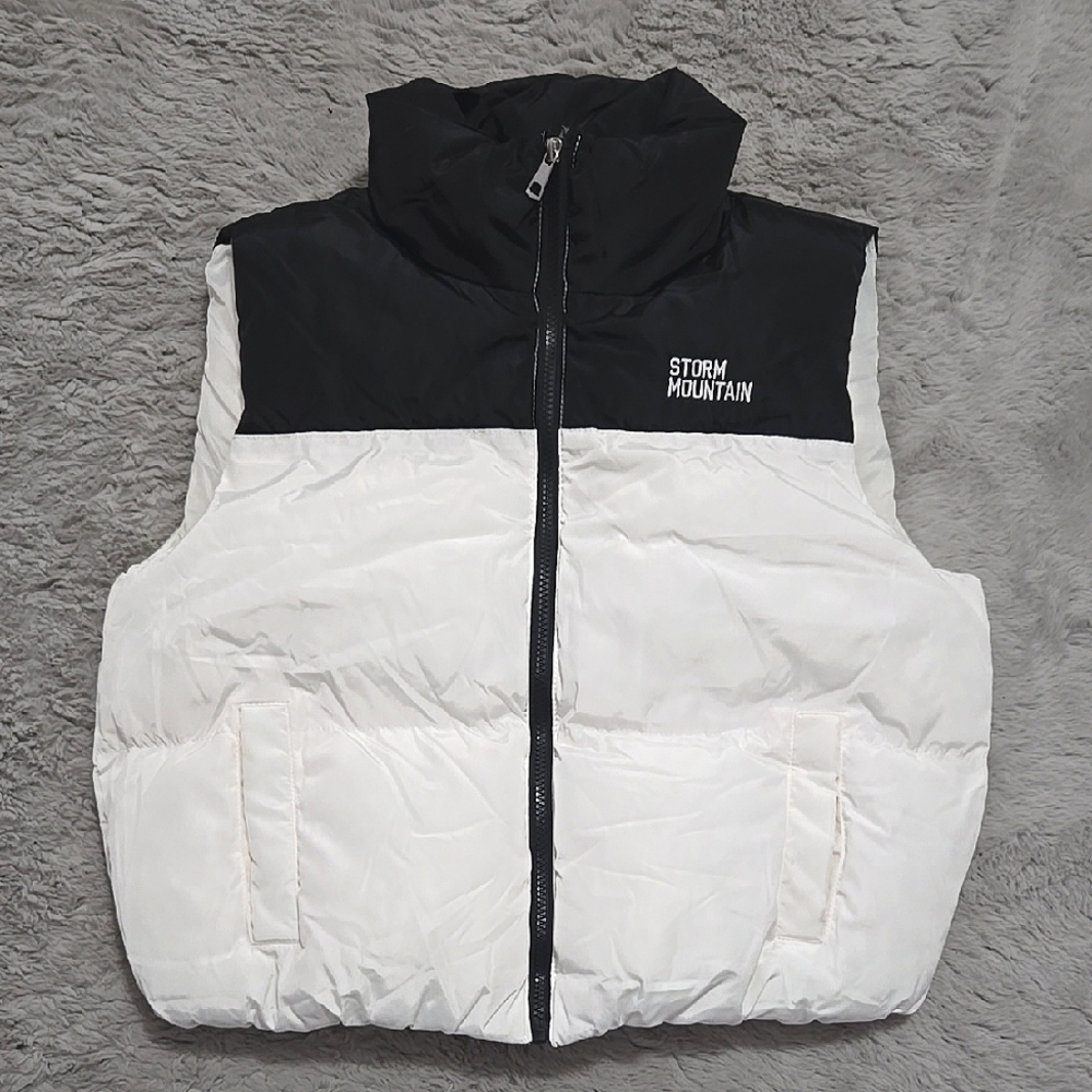 Charlotte Russe Black and White Puffer Vest